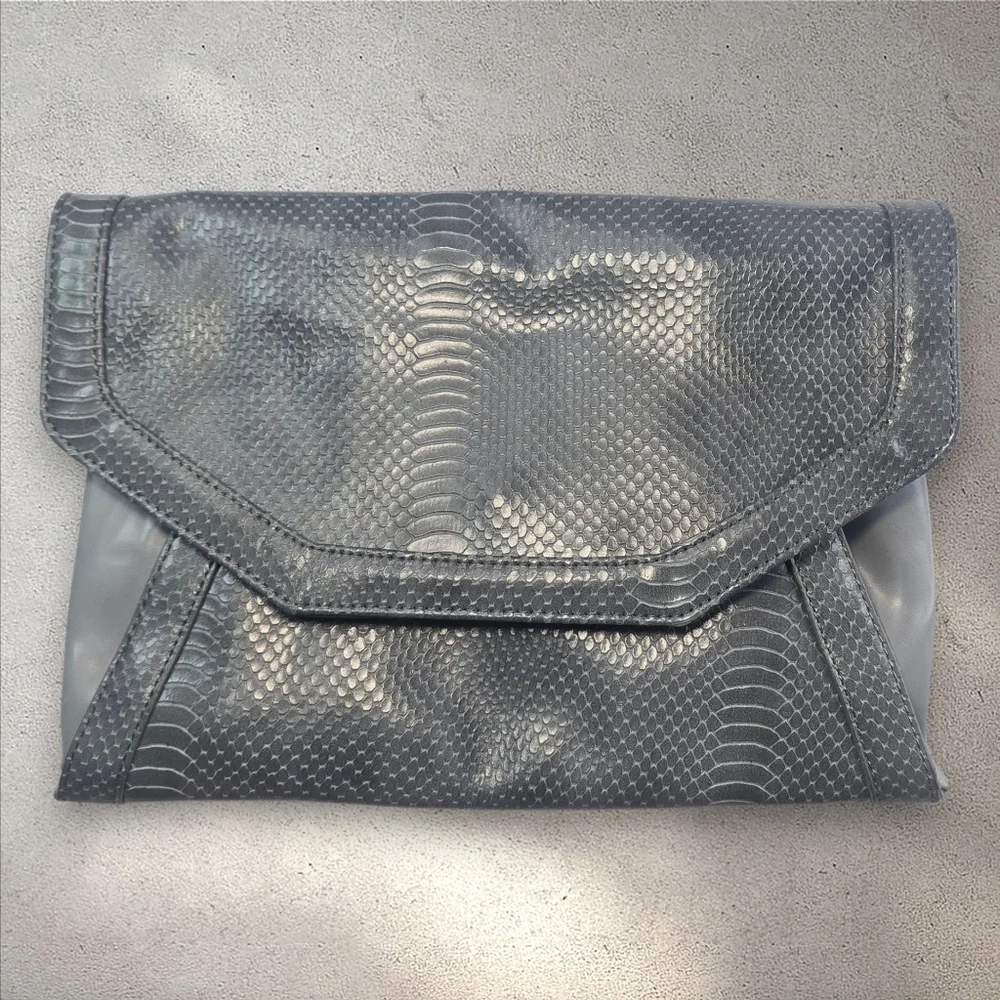 Limited Edition Envelope‎ Grey Snakeskin Clutch Foldover Crossbody